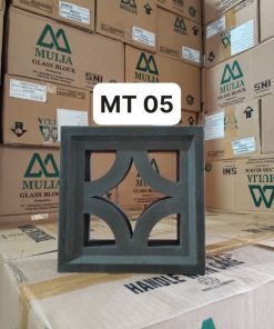 GẠCH THÔNG GIÓ XI MĂNG MT05