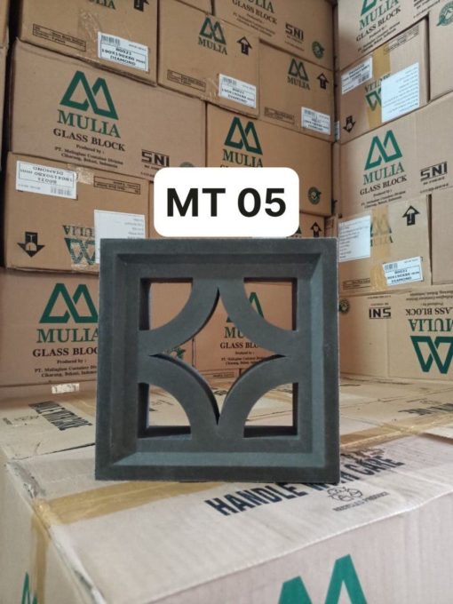 gach thong gio MT05
