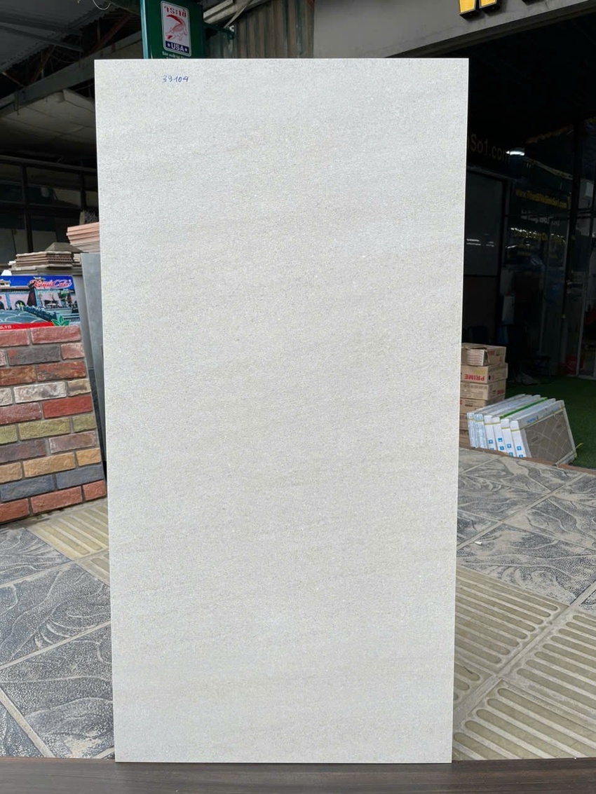 Gạch lát nền Vitto 60x120 matt sần 39104 màu xám xi măng Gạch lát nền Vitto 60x120 matt sần 39104 màu xám xi măng porcelain