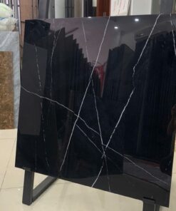 Gạch lát nền Vitto 80x80 màu đen vân chớp trắng