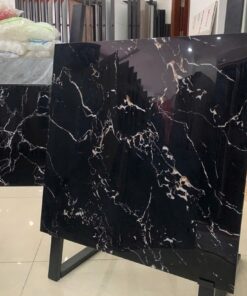 Gạch lát nền Vitto 80x80 màu đen vân chớp vàng