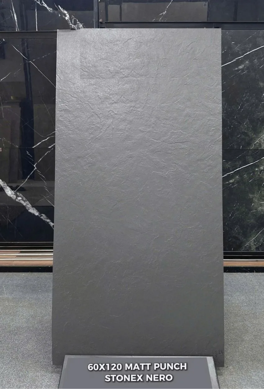 Gạch Ấn Độ 60x120 Stonex Nero mặt chính Gạch Ấn Độ 60x120 Stonex Nero mặt chính - gạch porcelain xám bề mặt Matt carving