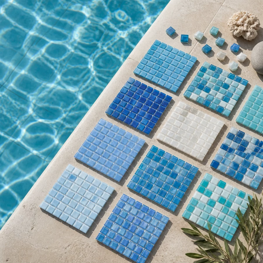 Các mẫu màu gạch mosaic xanh, trắng và xanh ngọc cho bể bơi