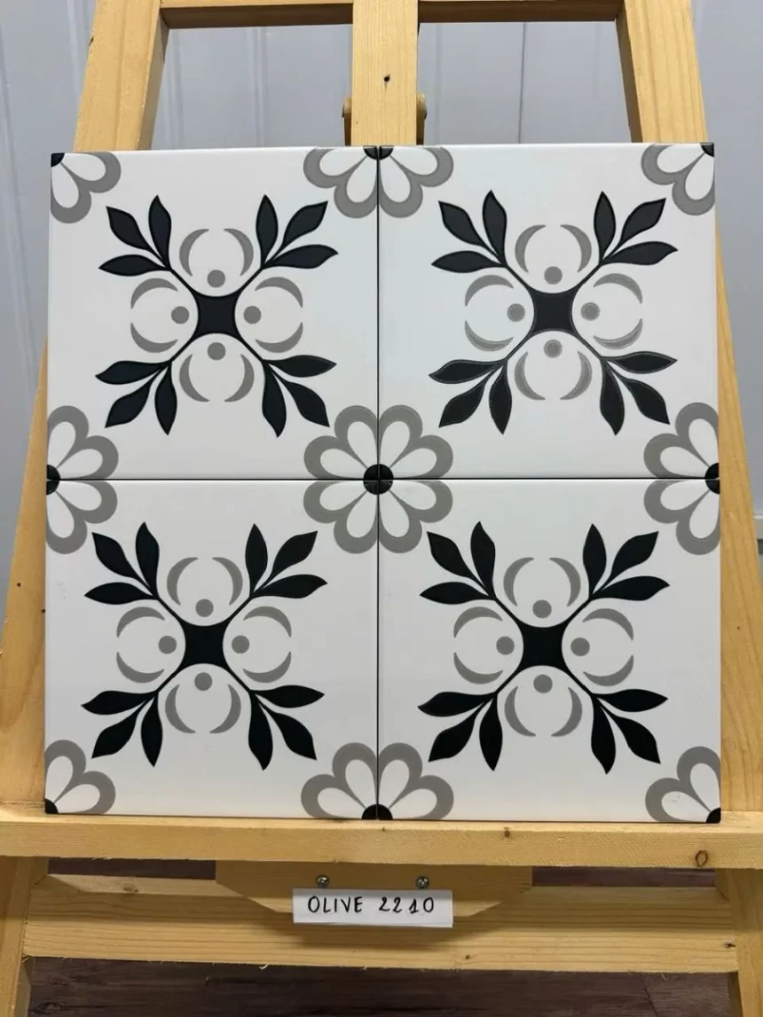Gạch bông 20x20 hãng Novita OLIVE 2210 Mặt chính diện mẫu gạch bông 20x20 hãng Novita OLIVE 2210 với họa tiết nổi bật và sắc nét