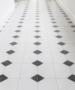 Hành lang lát gạch bông Novita MIMOSA 3307 hoa văn góc đen, nền trắng vân xám, bề mặt matt